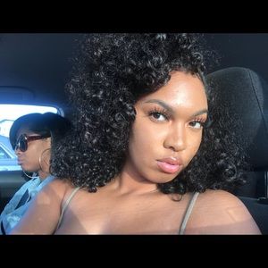 Meet your Posher, Jen